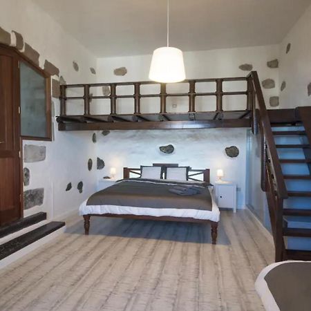 Villa With Amazing Views, Jacuzzi And Private Pool San Bartolomé Exterior foto