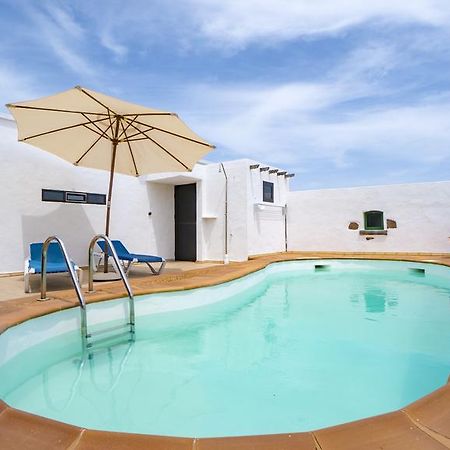 Villa With Amazing Views, Jacuzzi And Private Pool San Bartolomé Exterior foto