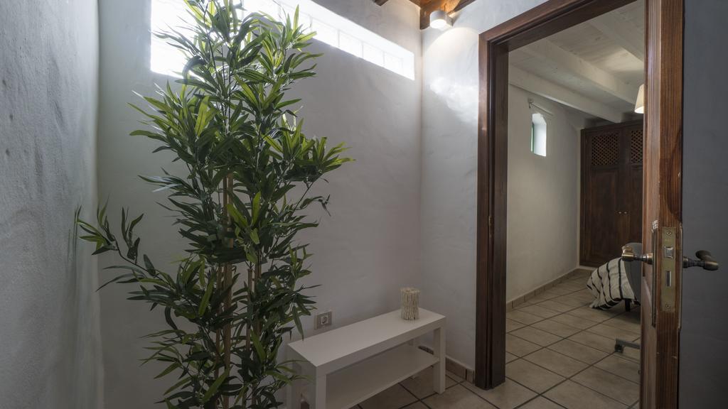 Villa With Amazing Views, Jacuzzi And Private Pool San Bartolomé Exterior foto